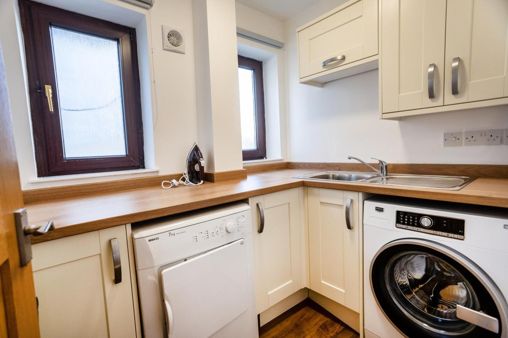 Hanham Rd Location Long Sleeps 9 By Shortstayuk Leilighet *